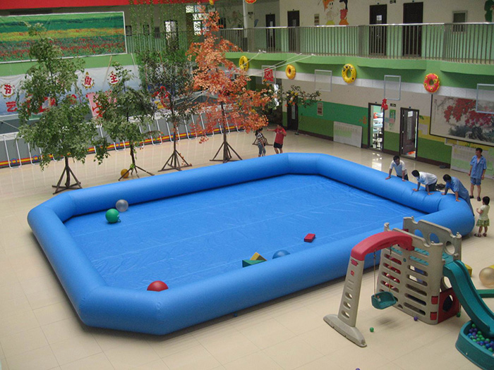 Piscina inflable 8 x 5 x 0.8